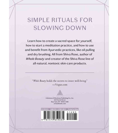 Workman Publishing Whole Beauty: Meditation & Mindfulness: Rituals and Exercises for Everyday Self-Care