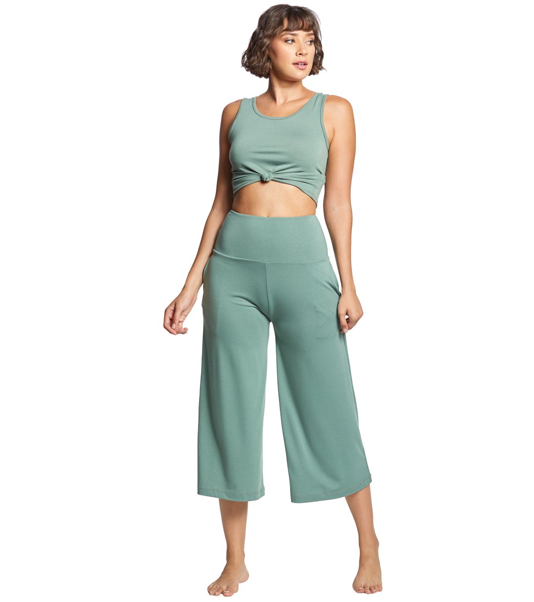 Onzie, Pants & Jumpsuits, Onzie Space Jewels Capri Leggings Size Medium  Large Athletic Yoga Pants Cropped