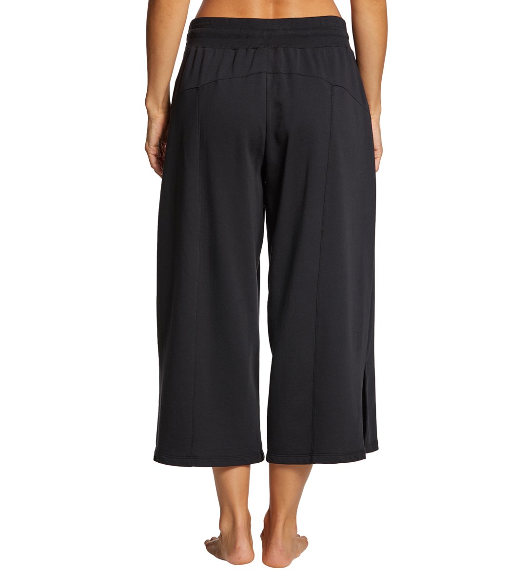 Betsey johnson wide outlet leg pants