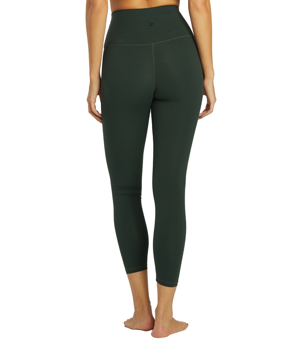 prAna Transform Capri at YogaOutlet.com - Free Shipping