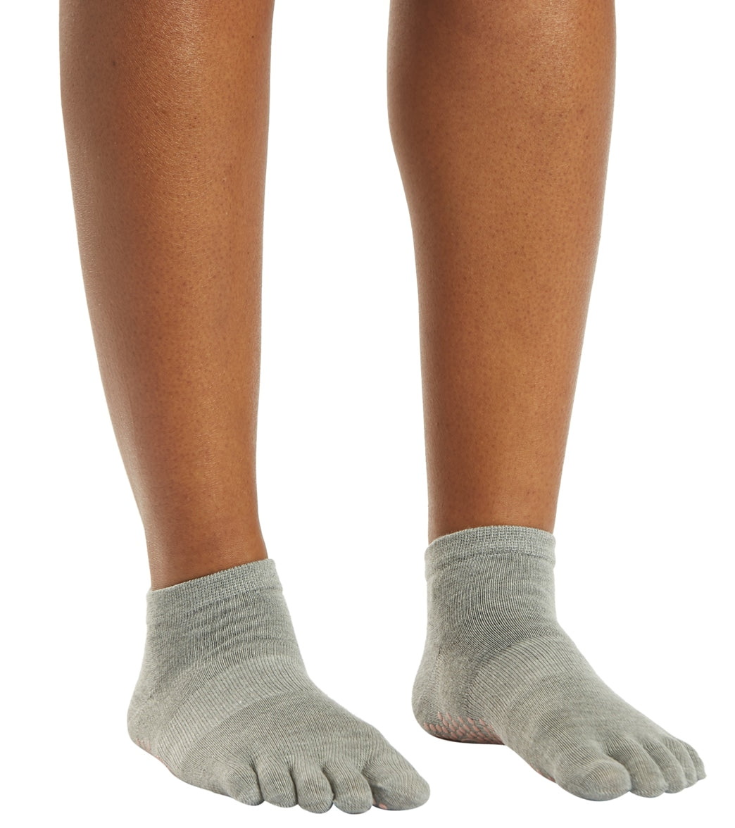Gaiam Toeless Yoga Socks  Toeless yoga socks, Yoga socks, Gaiam