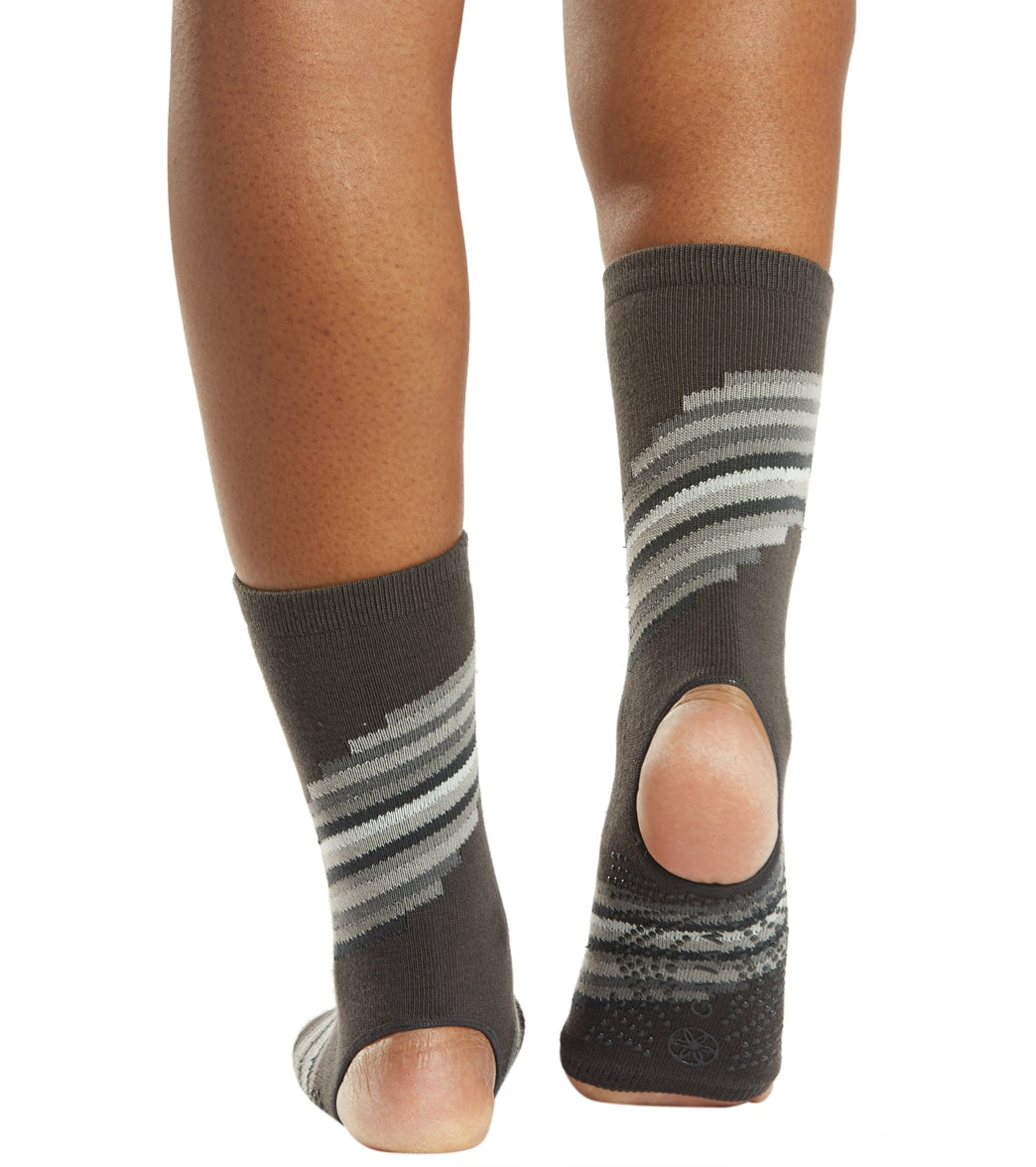 2 Gaiam Grippy Yoga Socks Toeless One Size Fits Most Grey With